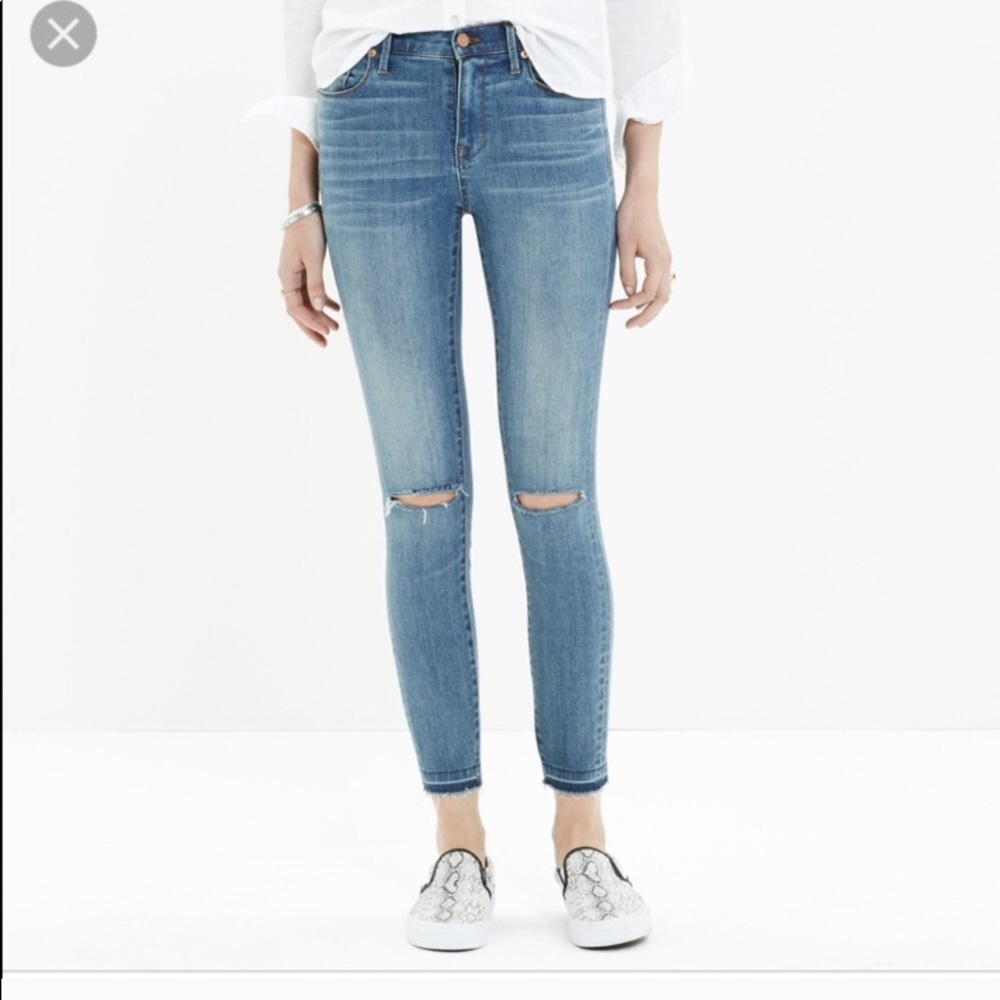 Madewell Jeans High Rise Skinny Size 28 Ripped Knees and Raw Hem